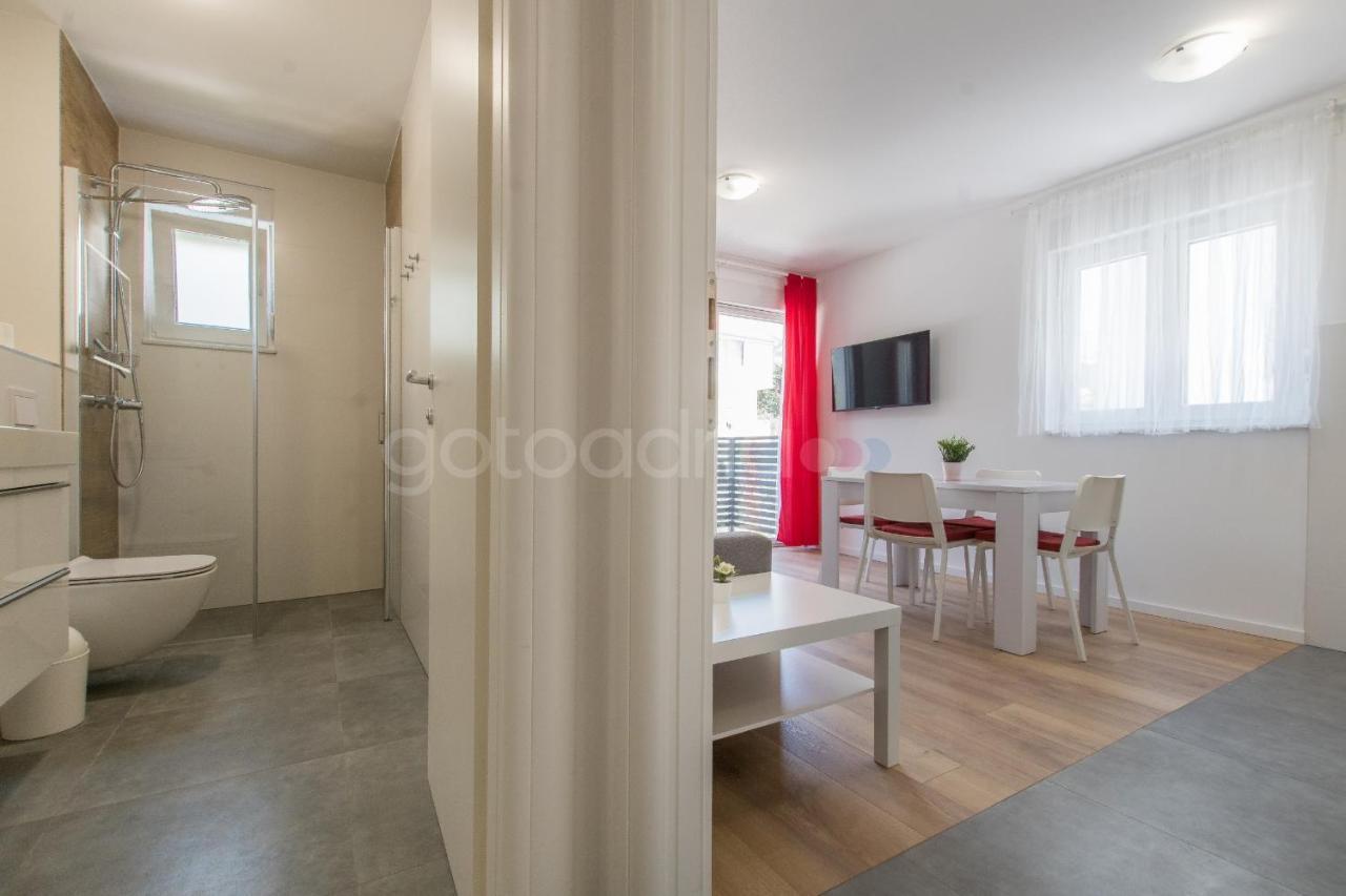 Sea View Apartments Pezze Makarska Ngoại thất bức ảnh