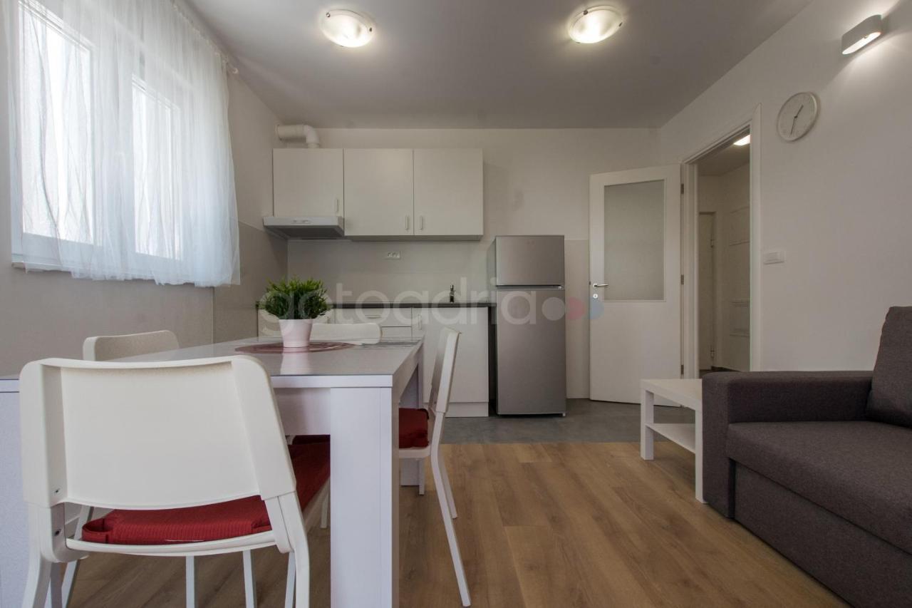 Sea View Apartments Pezze Makarska Ngoại thất bức ảnh